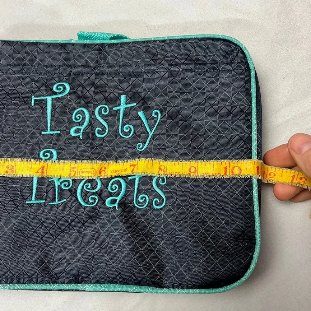 The One Lunch Box Insulated Embroidered Tasty Treats Kids‎ School Travel Navy